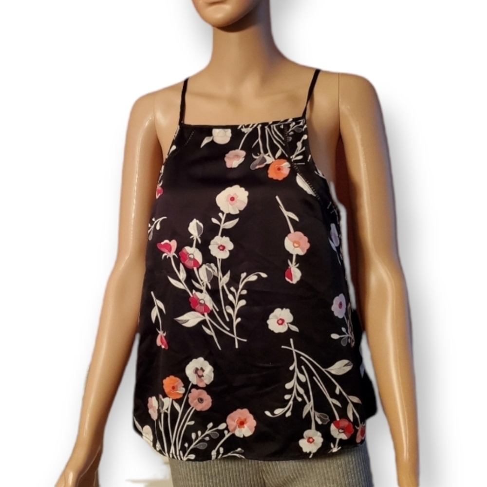 Black Floral Top with adjustable straps - Picture 2 of 14